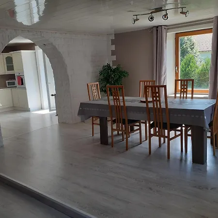 Apartment Spacieux En Duplex *
